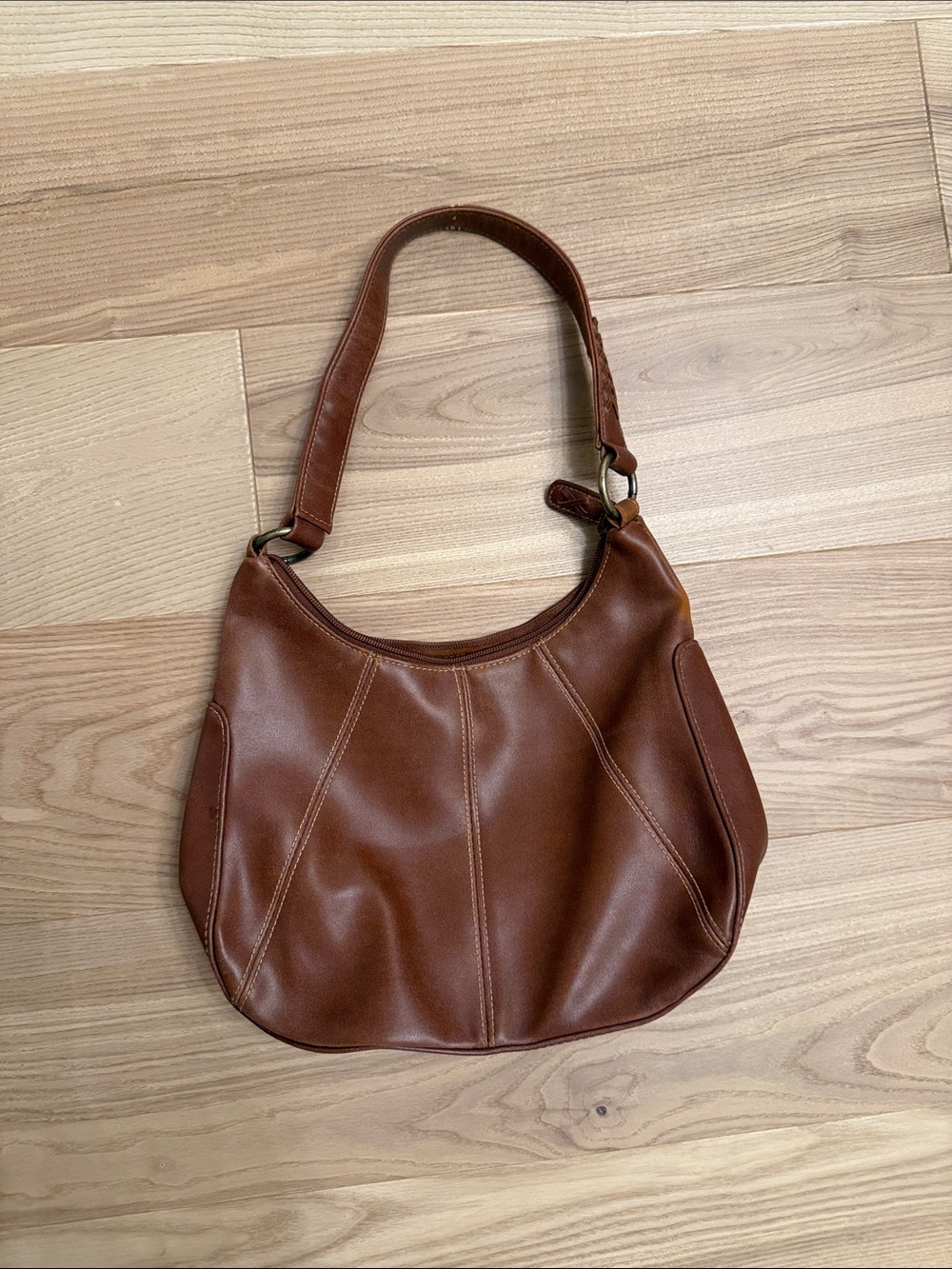 Classic Brown Leather Shoulder Bag